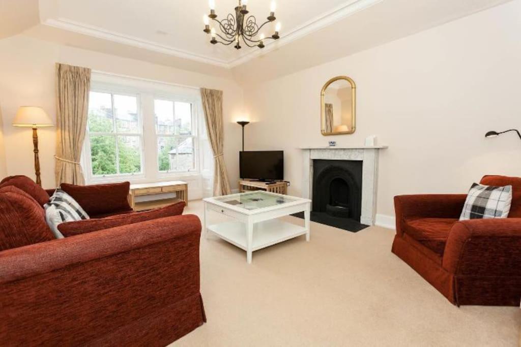 Entire, Central & Fully- Equipped Flat, West End Edimburgo Esterno foto